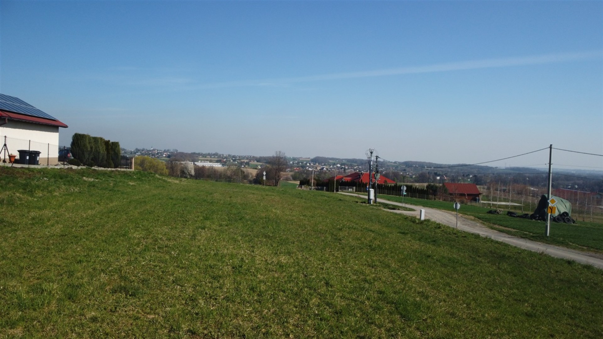 Działka na sprzedaż