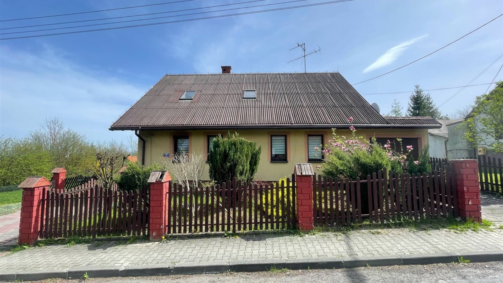 Dom na sprzedaż