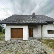 Dom na sprzedaż
