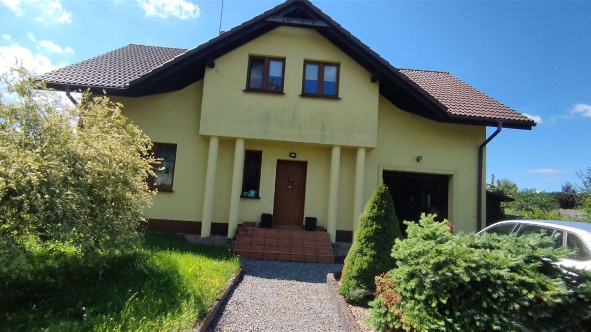 Dom na sprzedaż