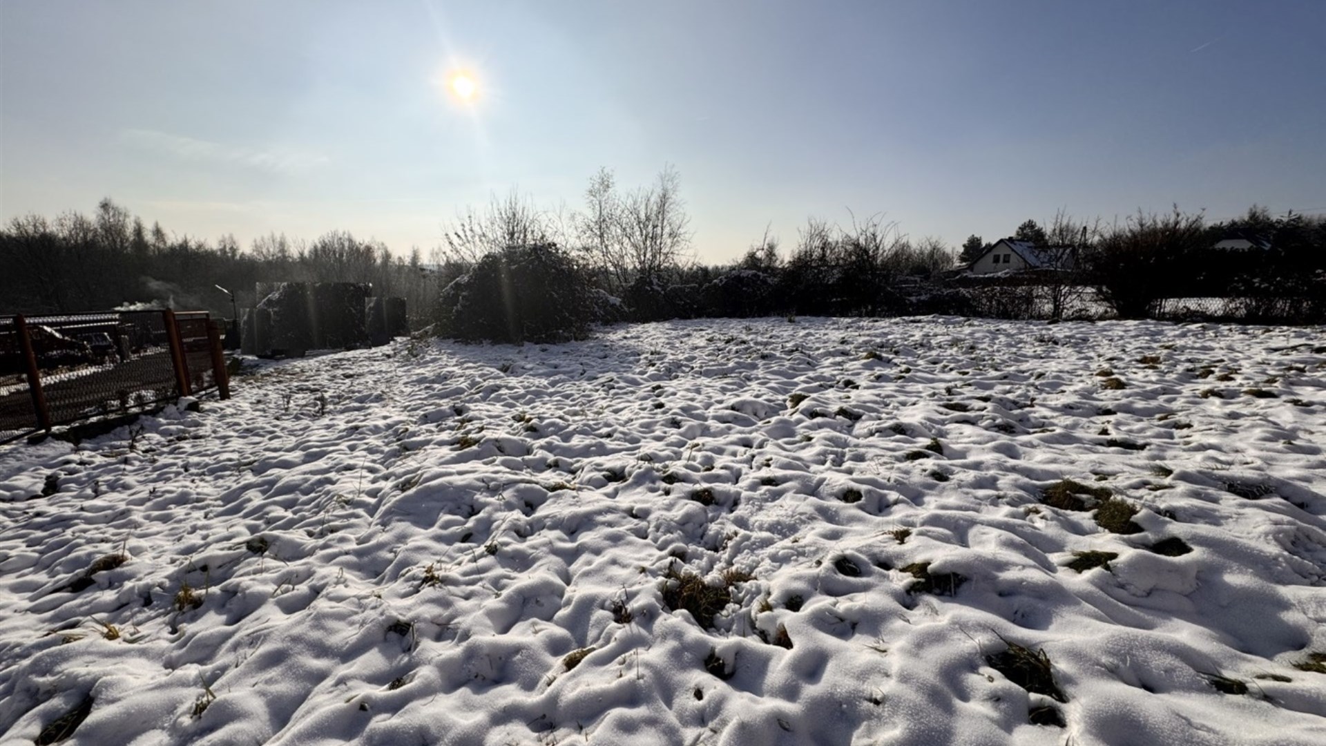 Działka na sprzedaż