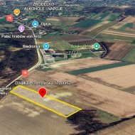 Działka na sprzedaż